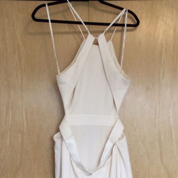 Halston Heritage Cutout Back Halter Gown - Picture 7 of 10